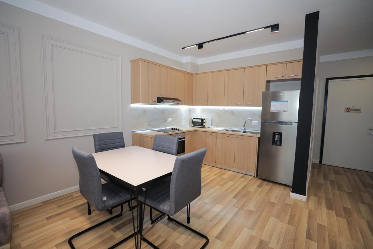 Miku Apartment -Outstanding Apartment At Taiwan Тирана Экстерьер фото