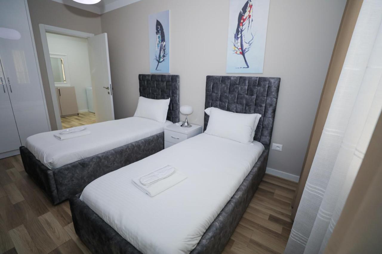 Miku Apartment -Outstanding Apartment At Taiwan Тирана Экстерьер фото