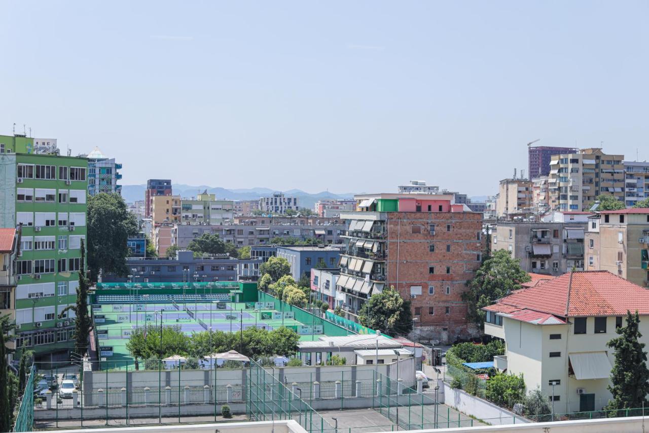 Miku Apartment -Outstanding Apartment At Taiwan Тирана Экстерьер фото
